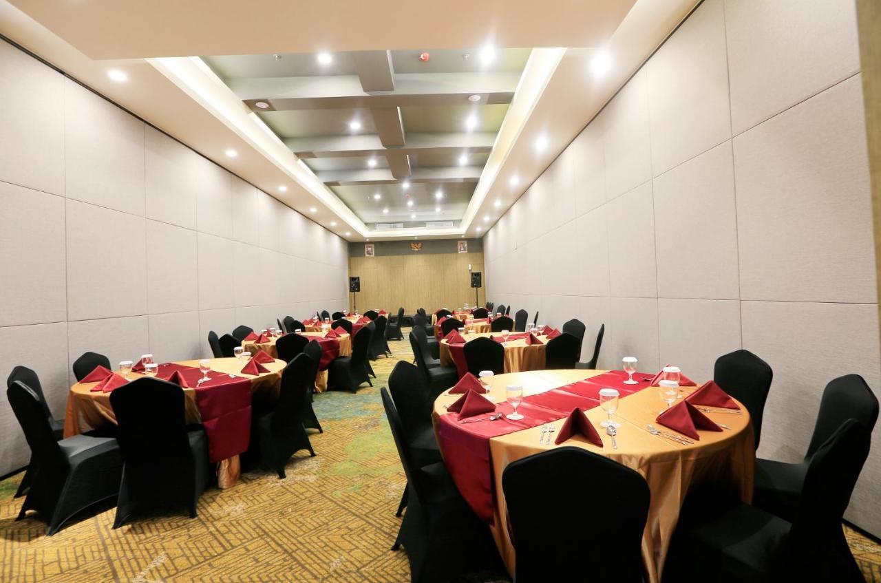 Luminor Hotel Purwokerto By Wh Kültér fotó