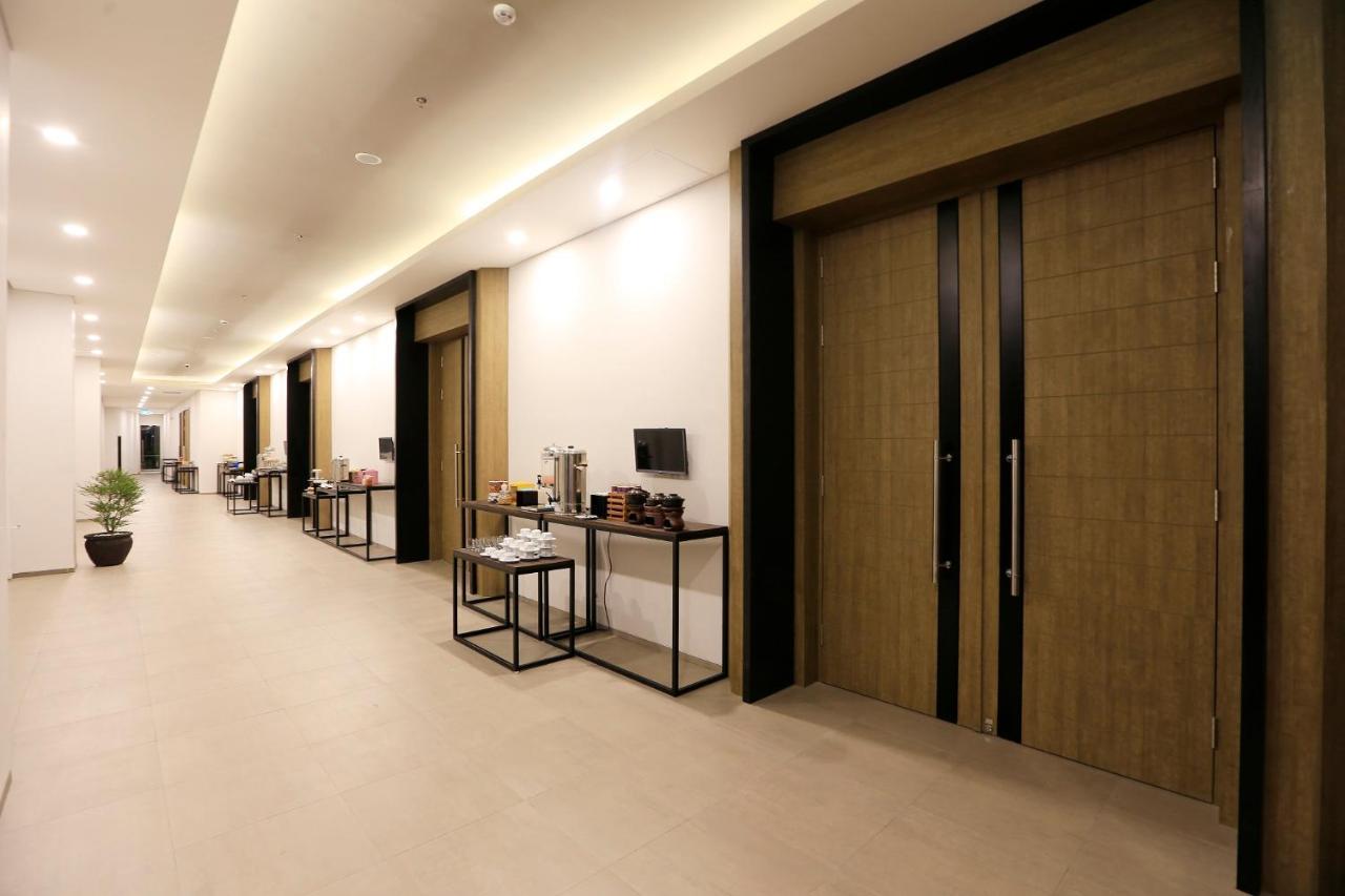 Luminor Hotel Purwokerto By Wh Kültér fotó