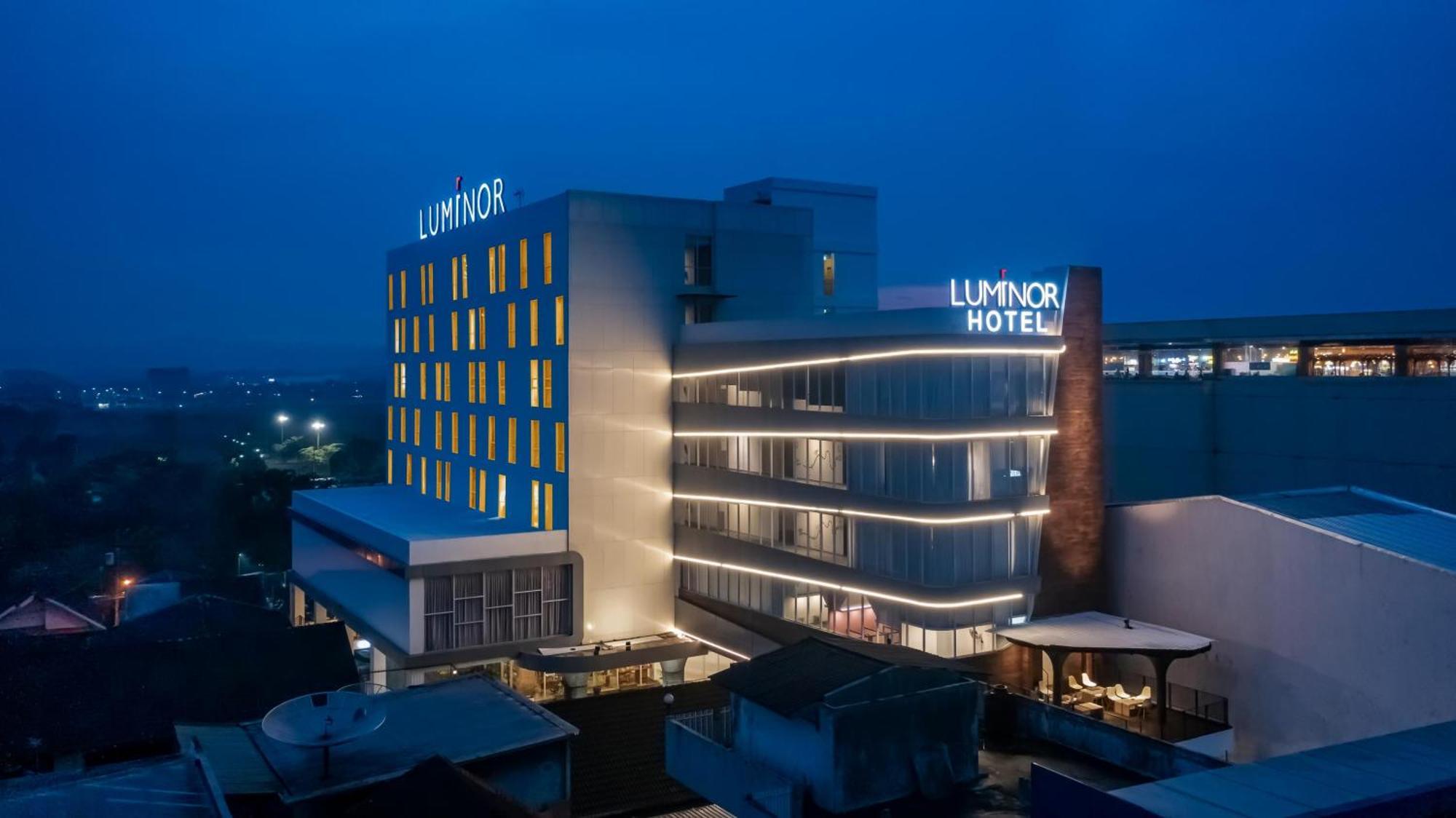 Luminor Hotel Purwokerto By Wh Kültér fotó