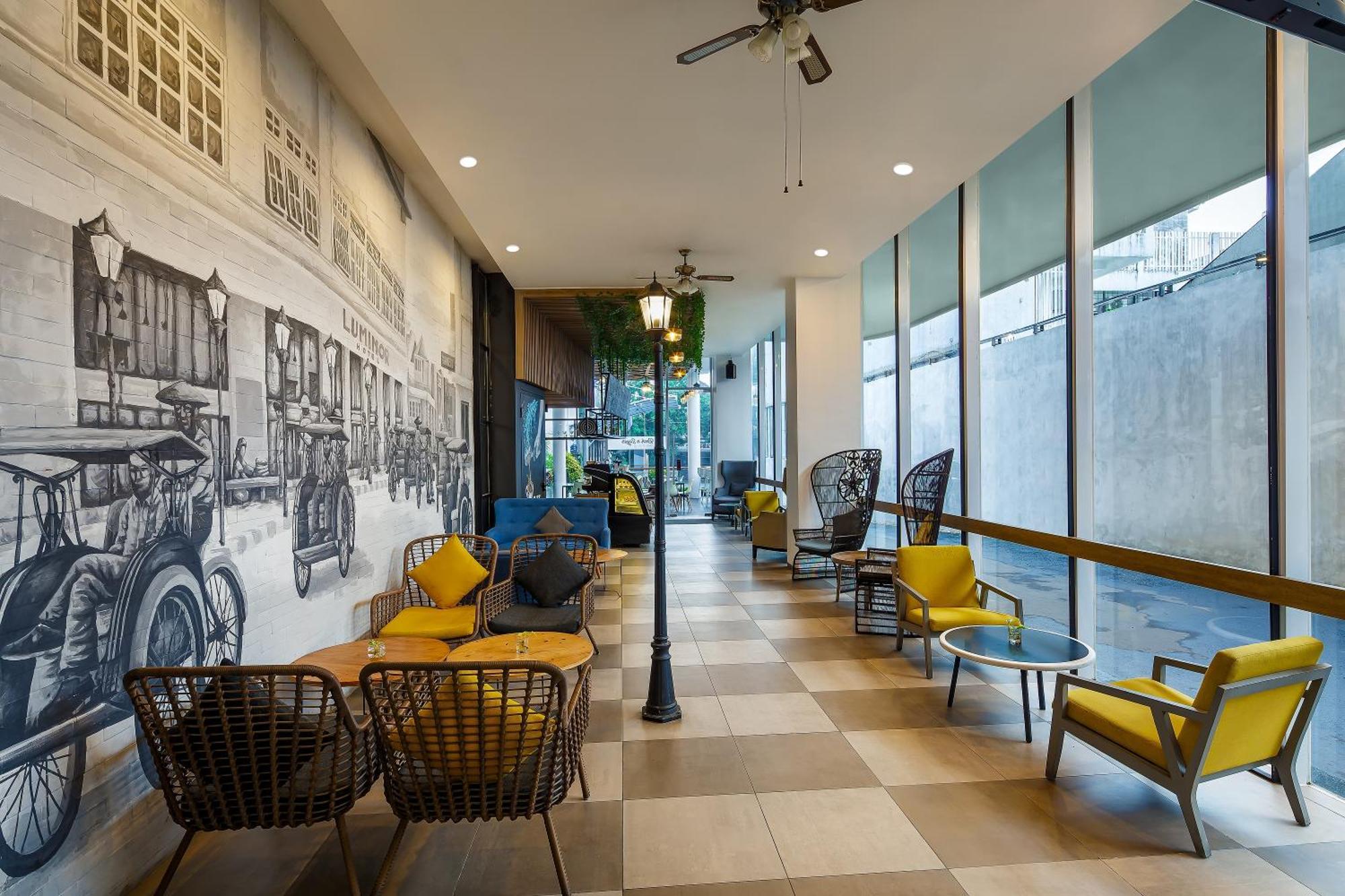 Luminor Hotel Purwokerto By Wh Kültér fotó